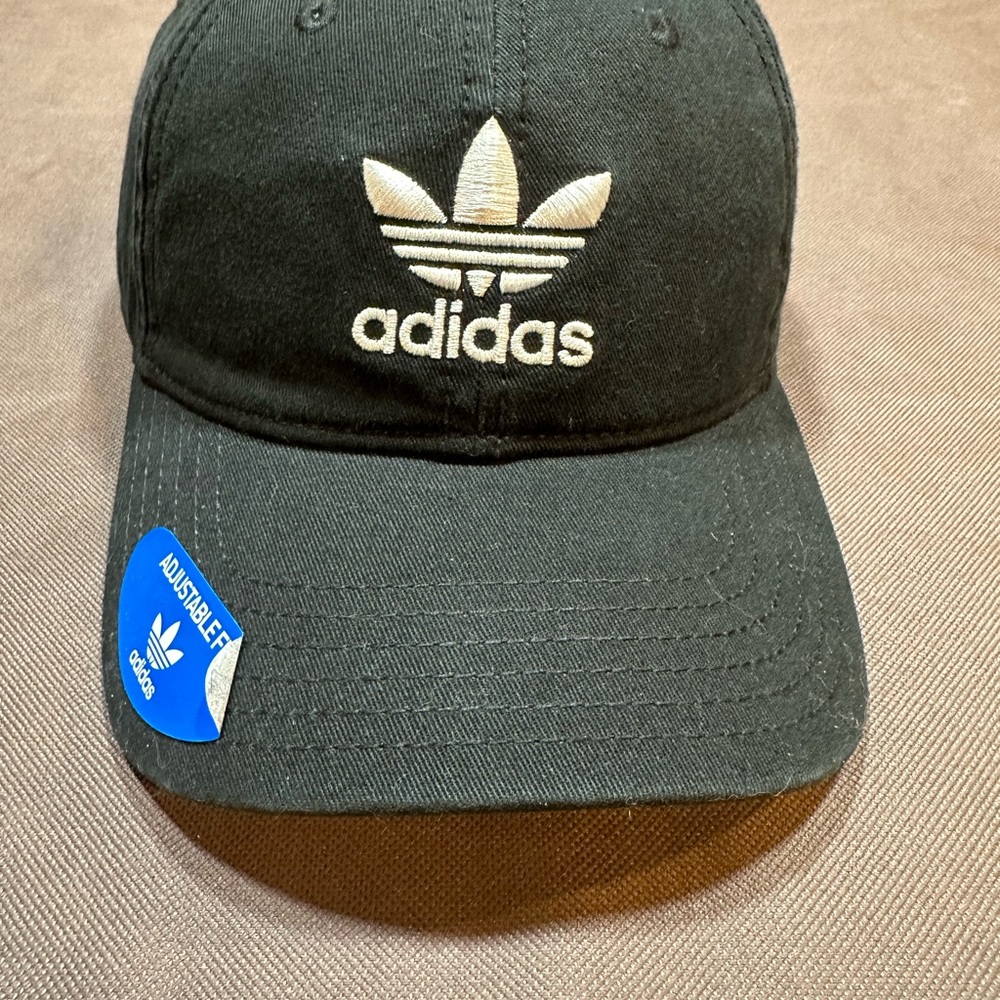 ADIDAS BLACK BASEBALL CAP - Picture 2 of 3